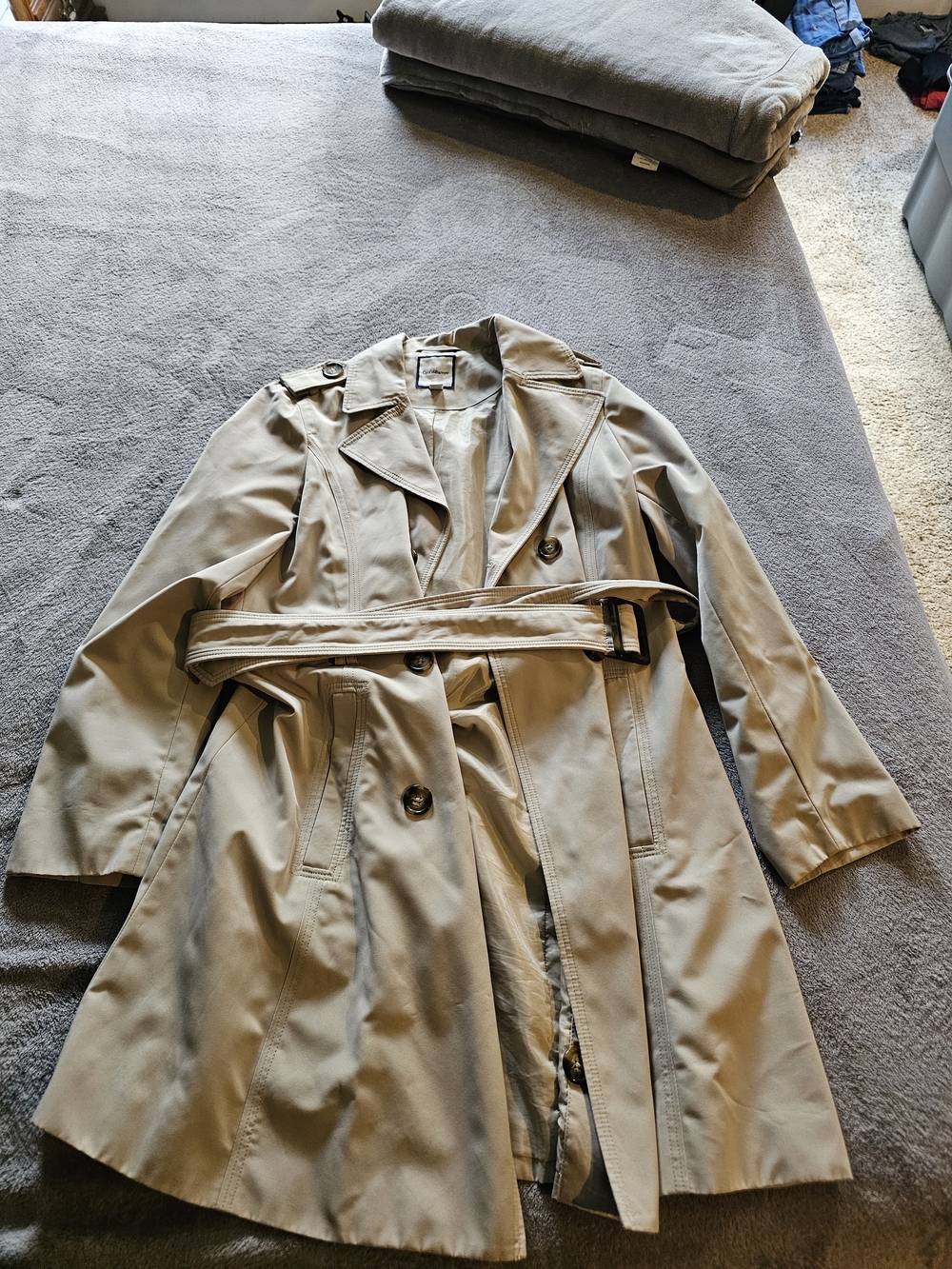 croft & barrow Beige Women's Double-Breasted Trench Coat with Belt